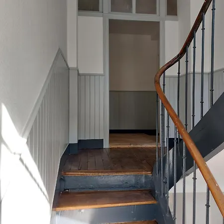 Le Gally 40m2 Coeur De Avec Garage! アパート *