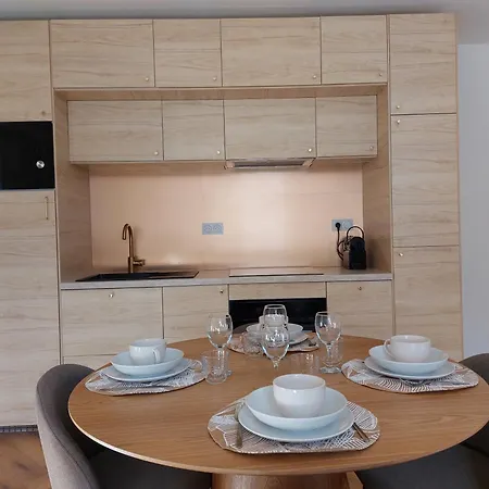 Le Gally 40m2 Coeur De Avec Garage! * 로데즈